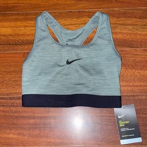 NWT Nike Swoosh Sports Bra
